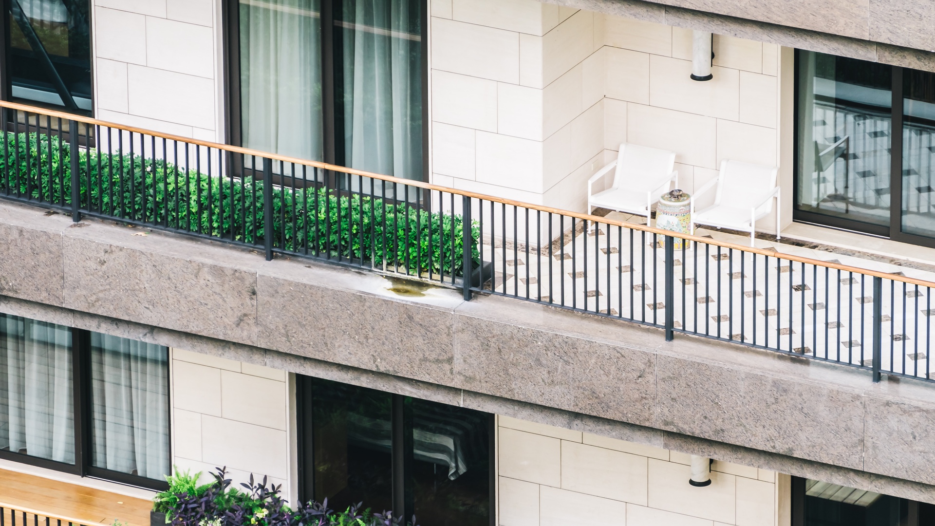 Cosa si può e cosa non si può fare nel balcone di casa?